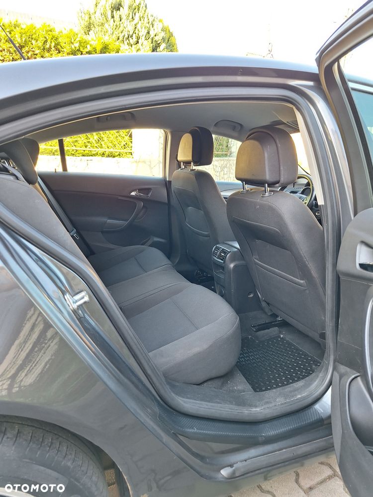 Opel Insignia 1.8 Elegance - 27
