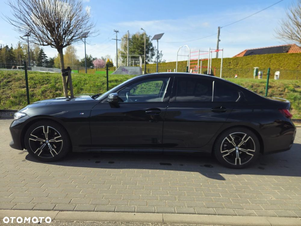 BMW Seria 3 320i M Sport - 3