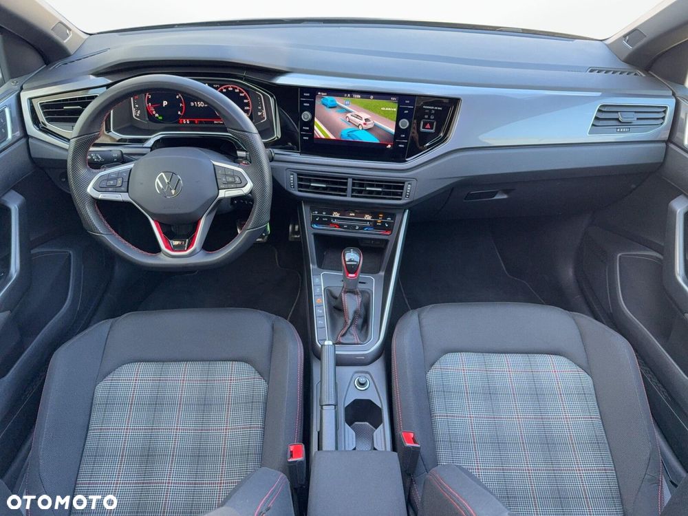 Volkswagen Polo - 10