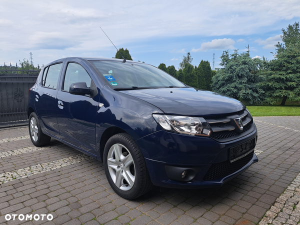 Dacia Sandero 1.2 16V 75 Laureate