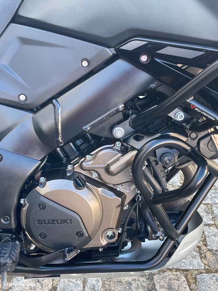 Suzuki v-strom v - 5