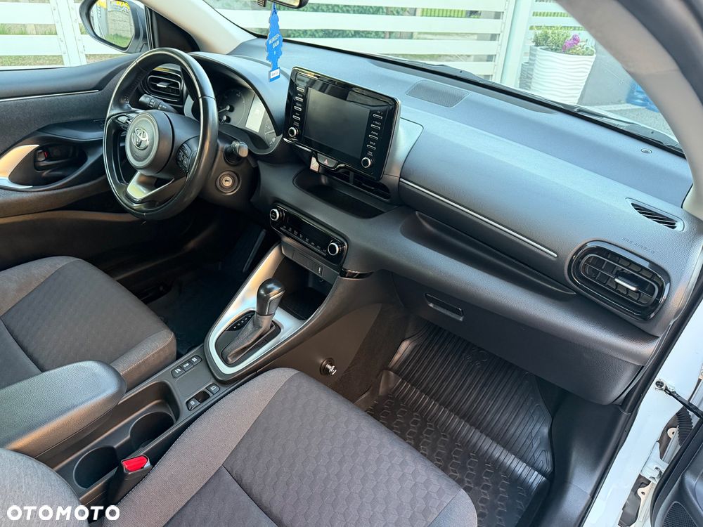 Toyota Yaris Hybrid 1.5 Active - 19
