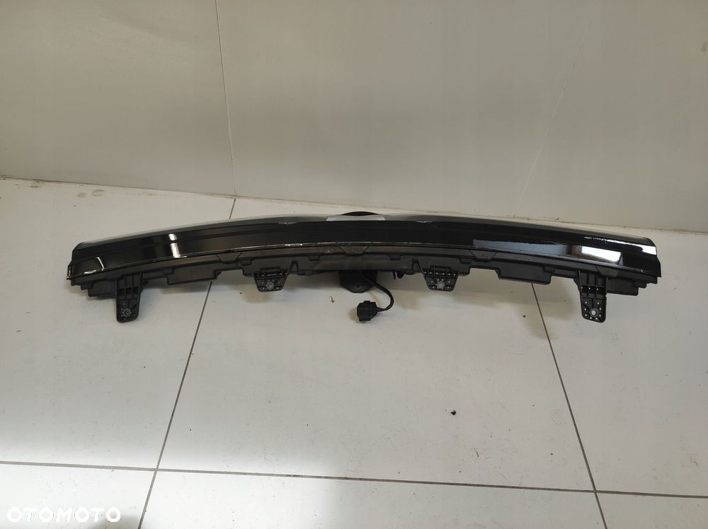 GRILL ATRAPA ŚWIATŁO DZIENNE LED ZDERZAKA PRZÓD VINFAST VF9 - 7