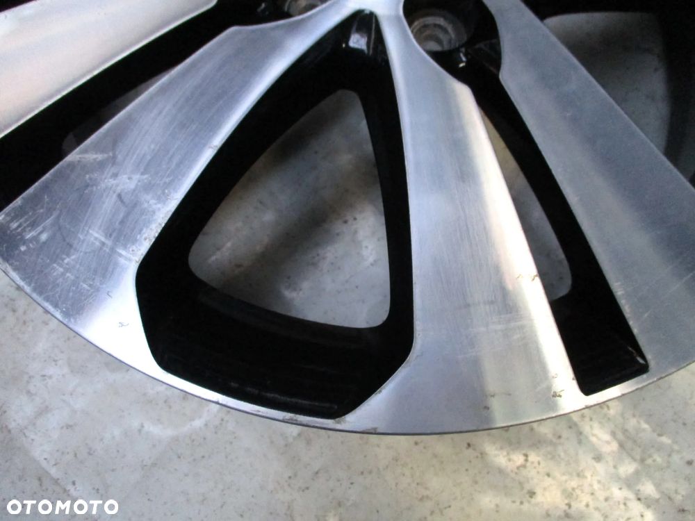 FELGA ALUMINIOWA 18 KIA SPORTAGE III  ET40,5 - 4