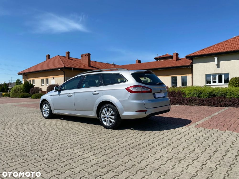 Ford Mondeo - 11