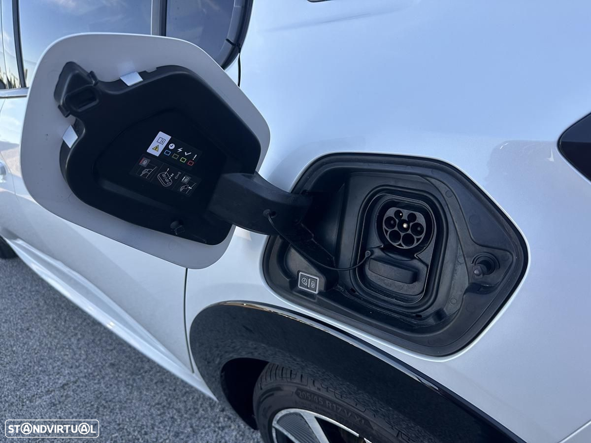 Peugeot e-208 50 kWh GT Line - 13