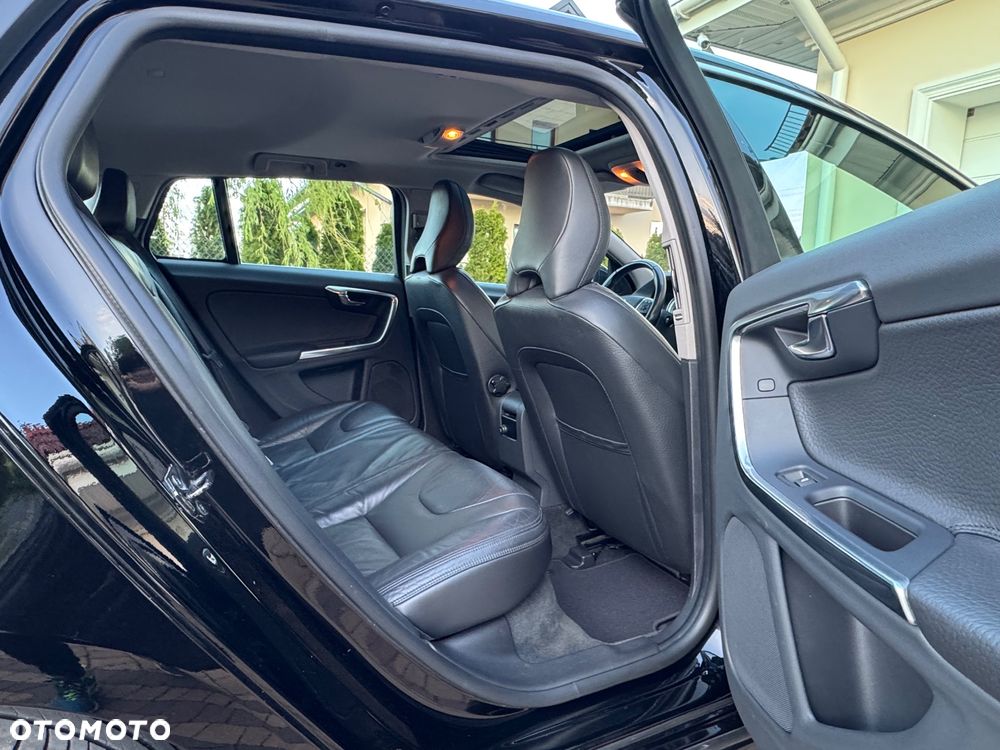 Volvo V60 - 11