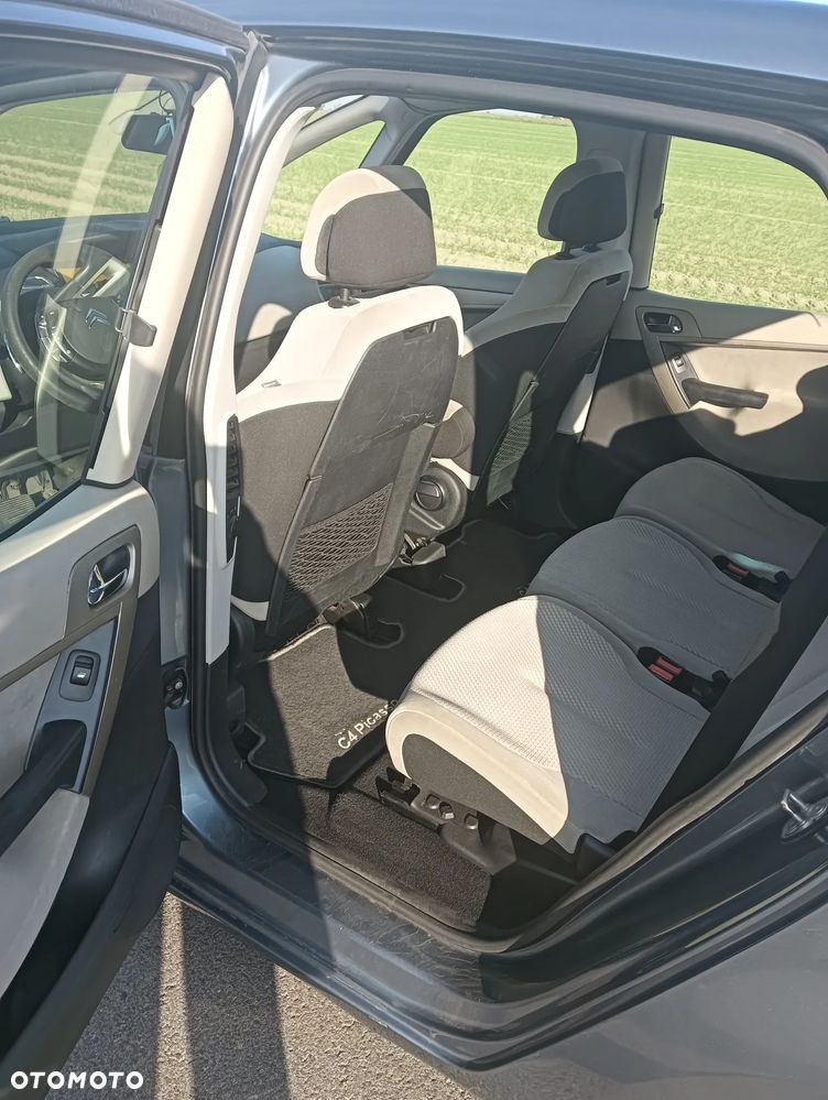 Citroën C4 Picasso - 11