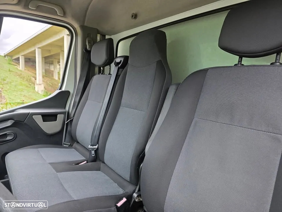 Renault Master 2.3 dCi L4 3.5T Ligeiro - 6