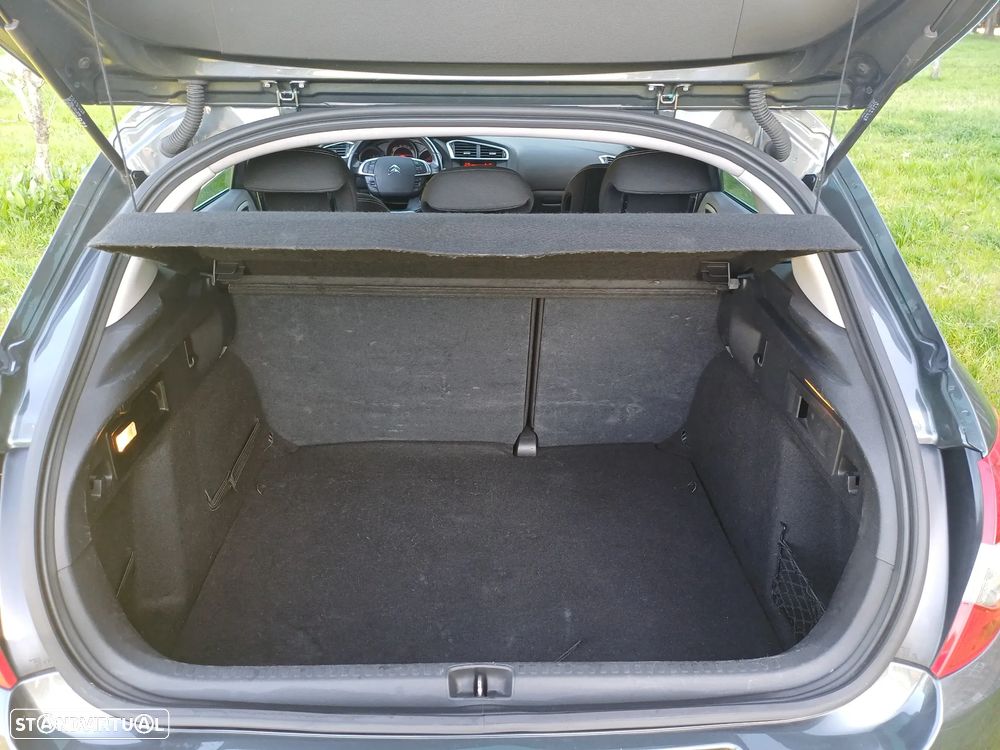 Citroën C4 1.6 HDi Exclusive - 8