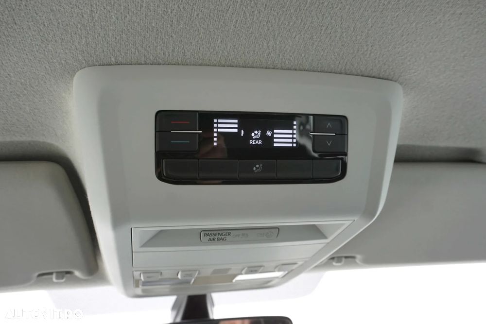 Volkswagen Transporter - 21