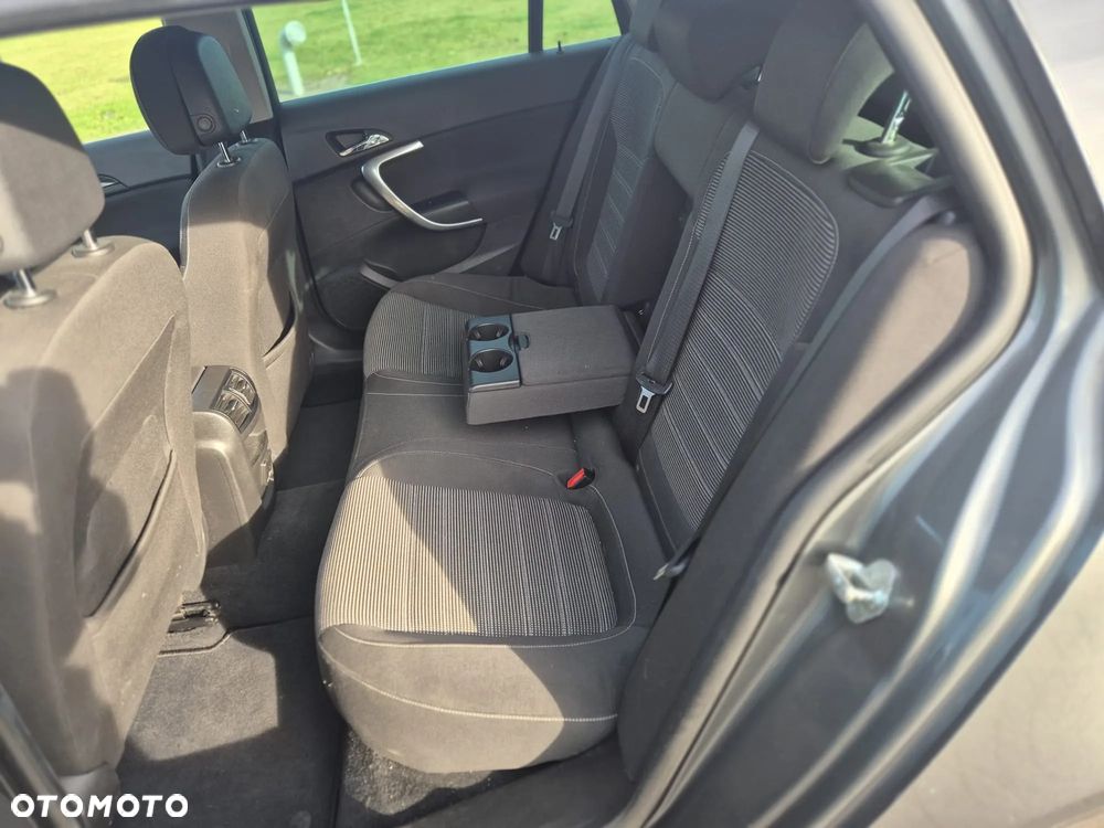 Opel Insignia - 9