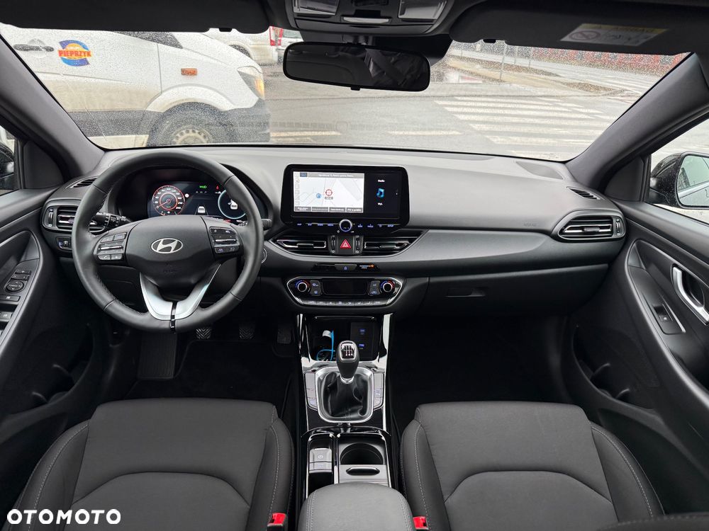 Hyundai i30 1.5 T-GDI 48V-Hybrid Advantage - 8