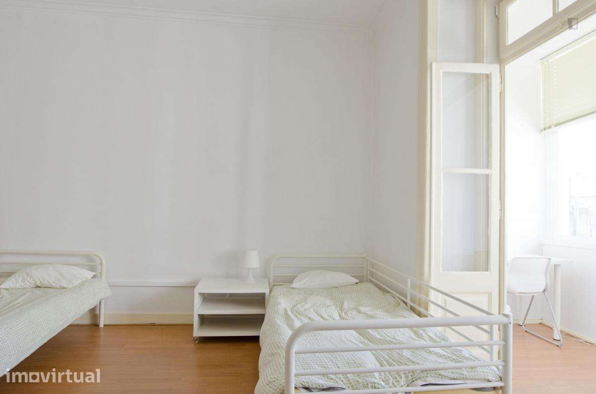 Quarto - localizado em Saldanha Lisbon - Grande imagem: 3/23