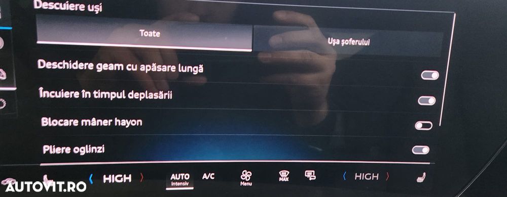 Audi Q5 ack 40 TDI quattro S tronic MHEV S Line - 29