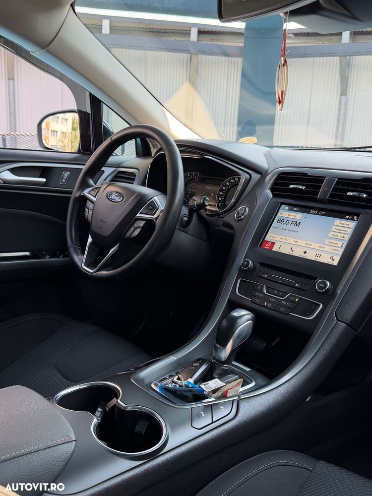 Ford Mondeo 2.0 TDCi Powershift Titanium - 23