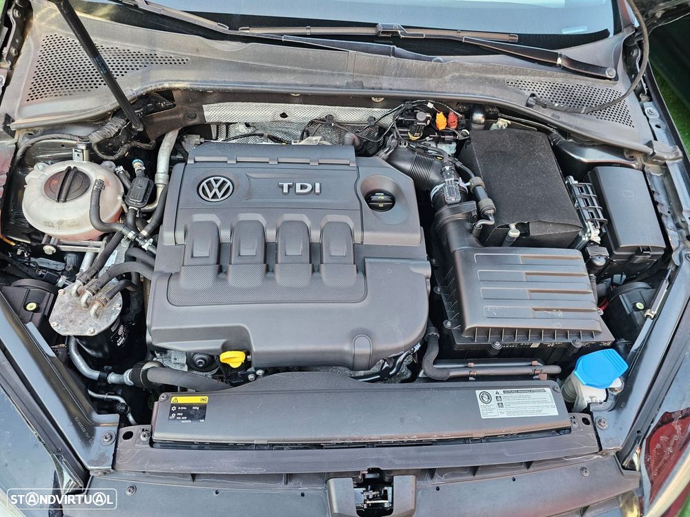 VW Golf 1.6 TDi Confortline - 14