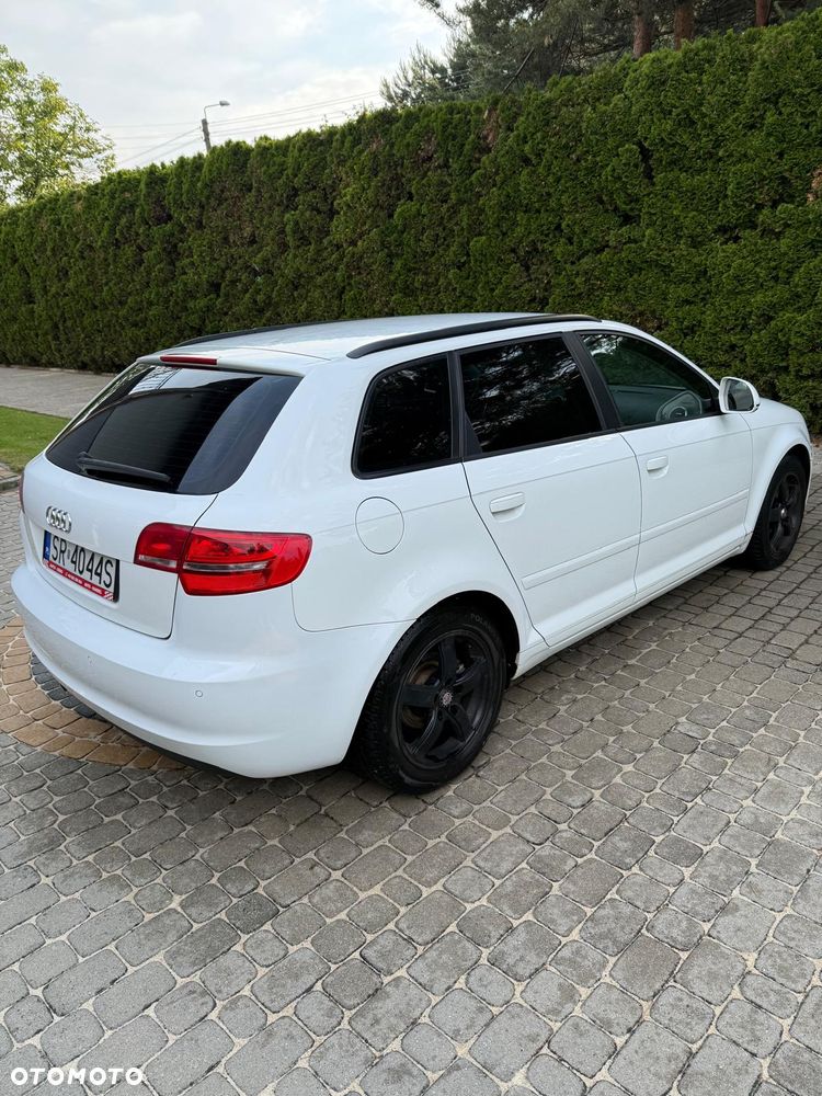 Audi A3 Sportback 1.4 TFSI Attraction - 3