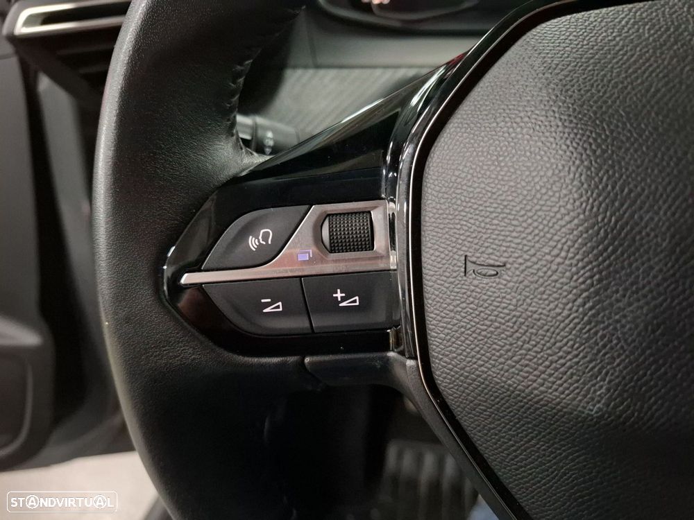 Peugeot 208 1.2 PureTech Active - 16