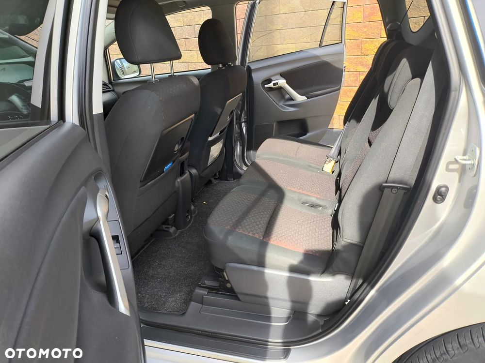 Toyota Verso 2.0 D-4D Sol - 12