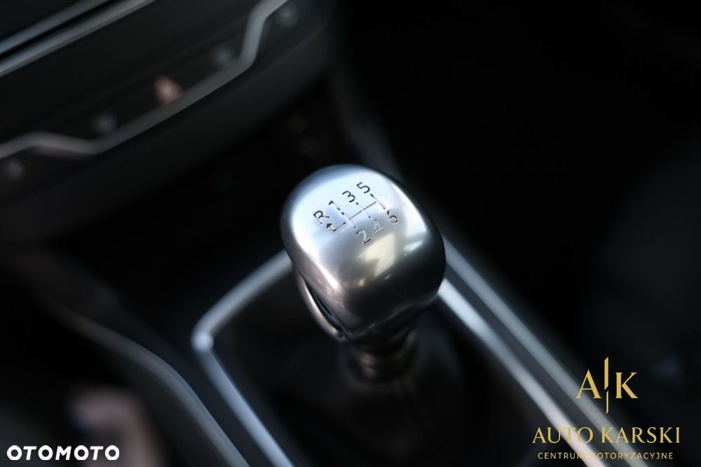 Peugeot 308 - 24