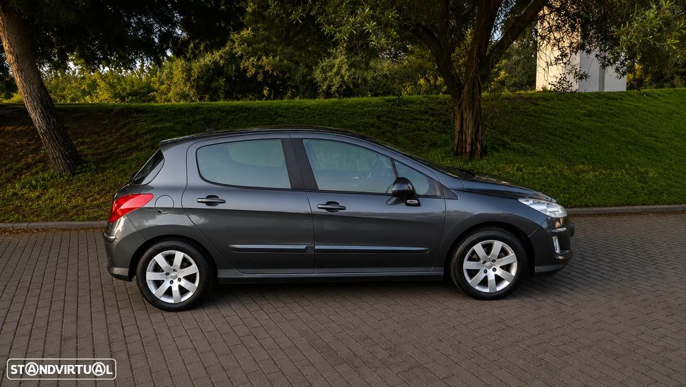 Peugeot 308 1.6 HDi Premium - 2