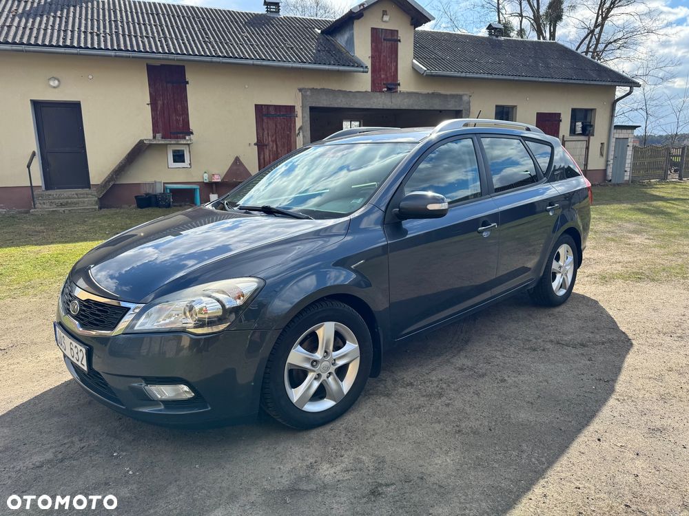 Kia Ceed 1.6 CRDi Spirit - 1