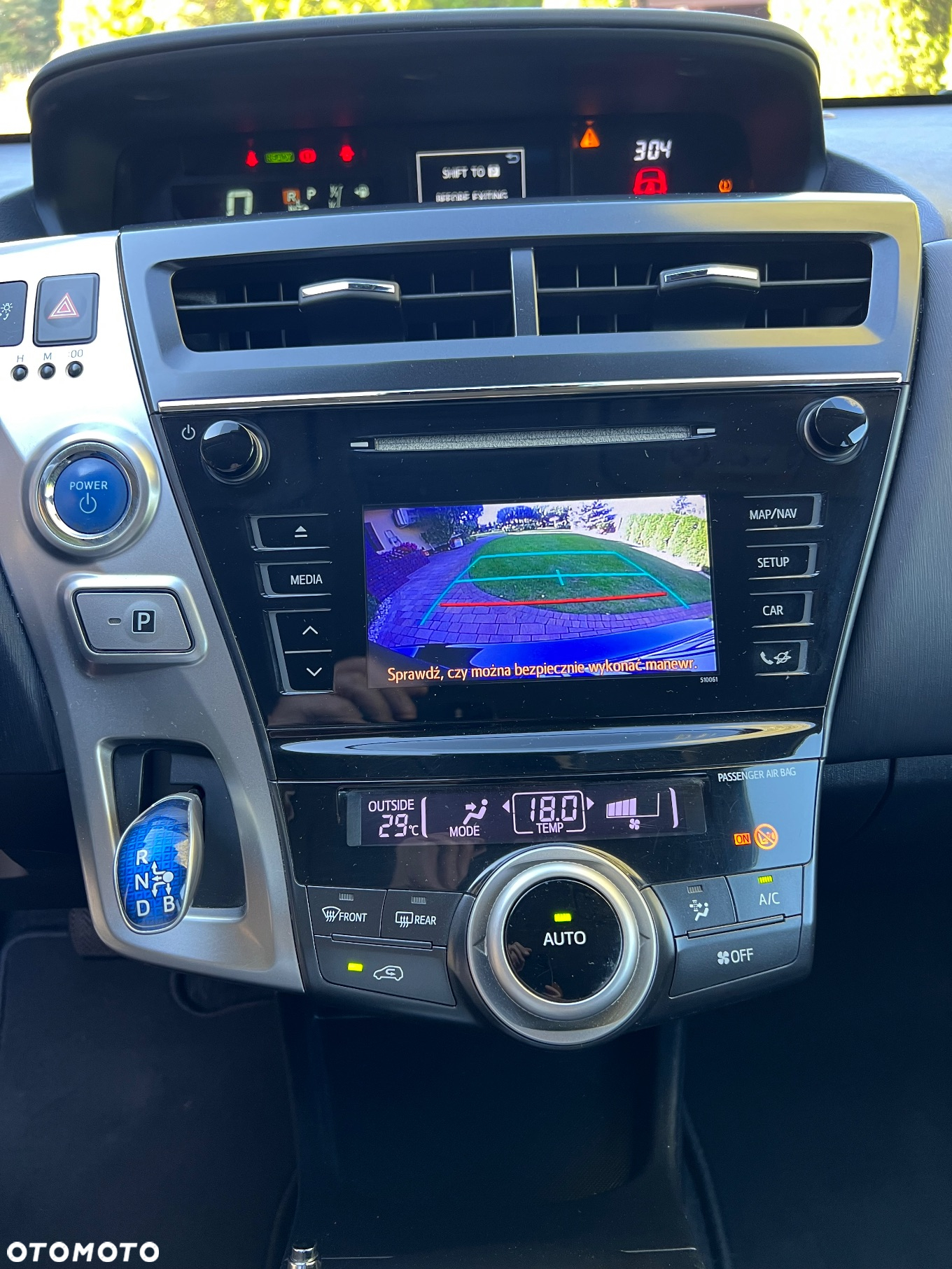 Toyota Prius+ (Hybrid) Comfort - 30