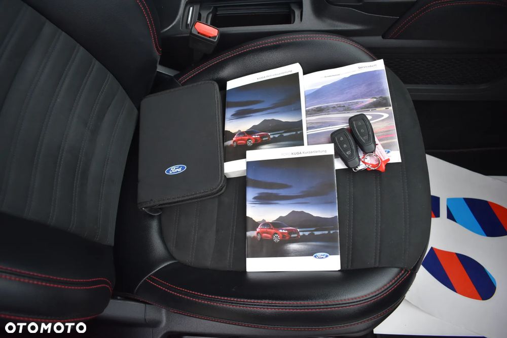 Ford Kuga 1.5 EcoBoost ST-LINE X - 37