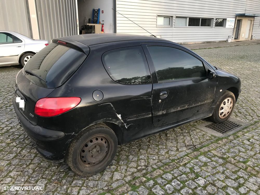 Peugeot 206 1.1 3P 2001 - Para Peças - 7