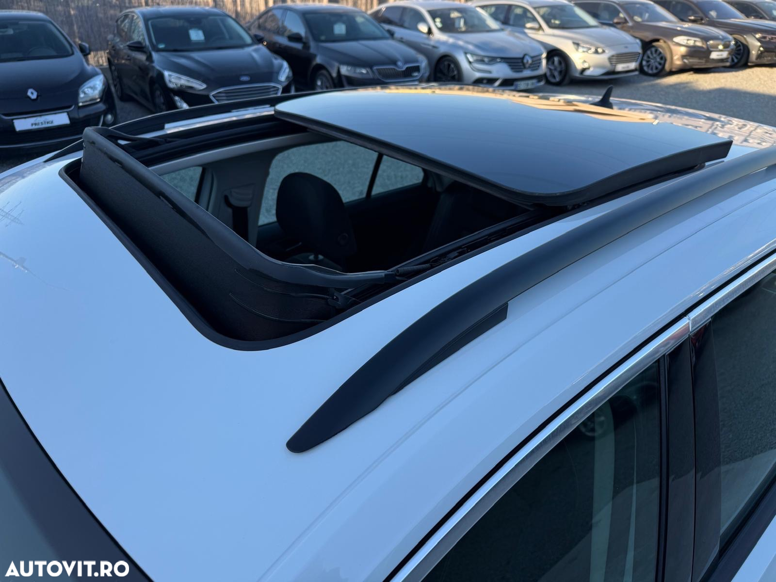 Volkswagen T-ROC 1.0 TSI OPF Style - 14