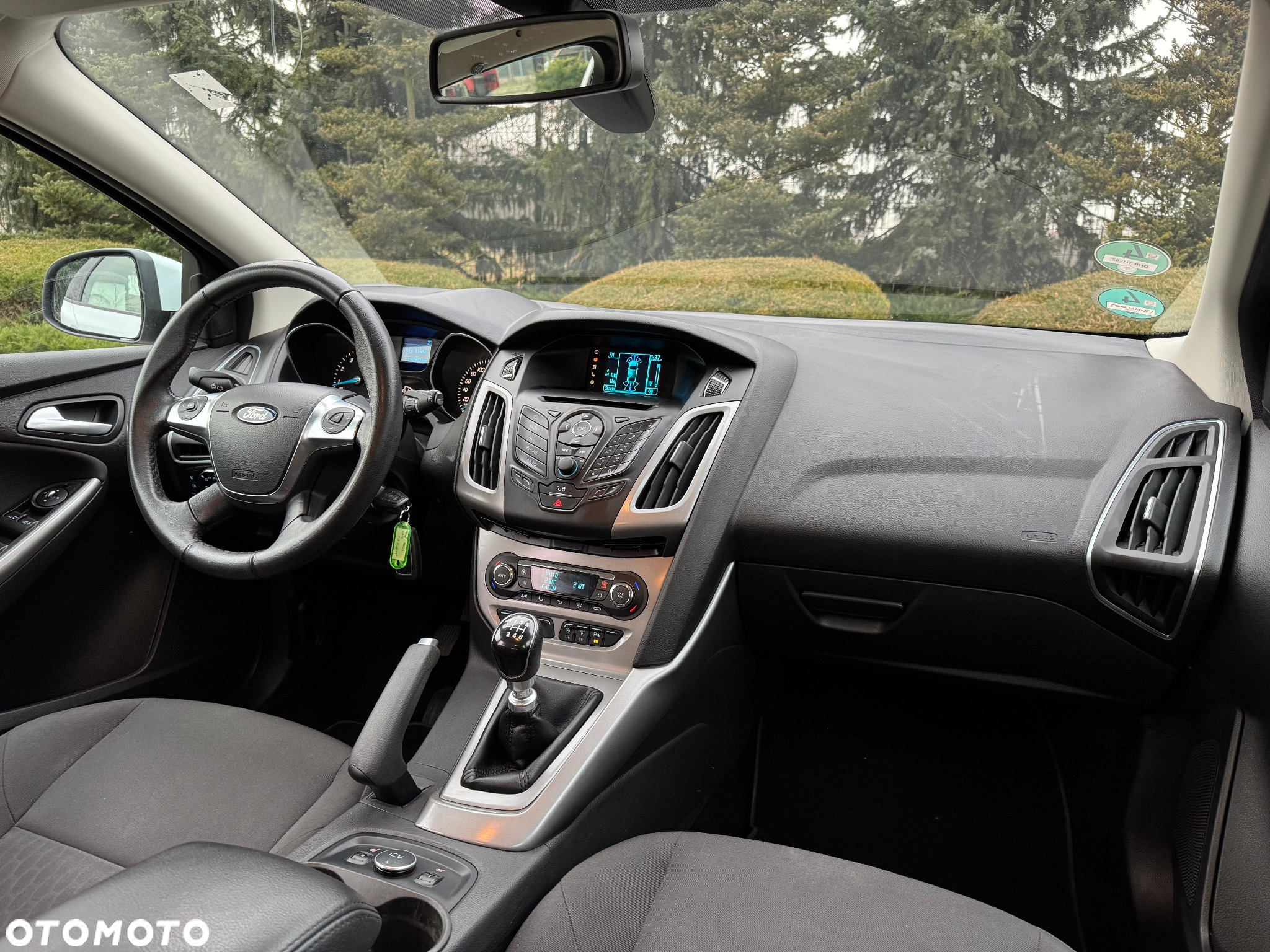 Ford Focus Turnier 1.0 EcoBoost Start-Stopp-System SYNC Edition - 12