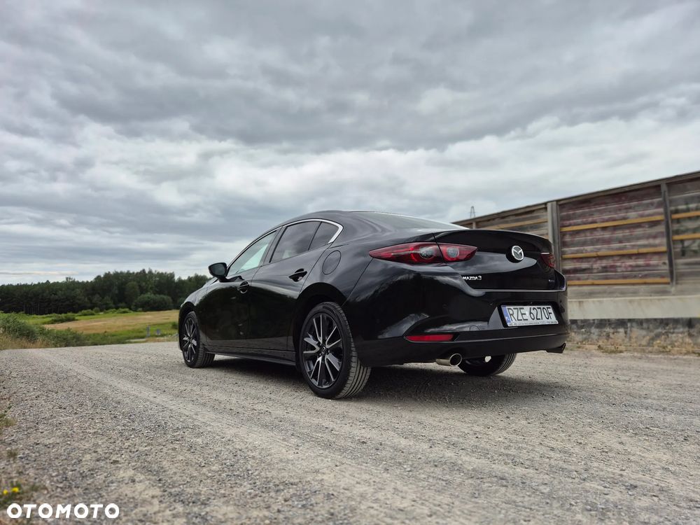 Mazda 3 2.0 mHEV Hikari - 20