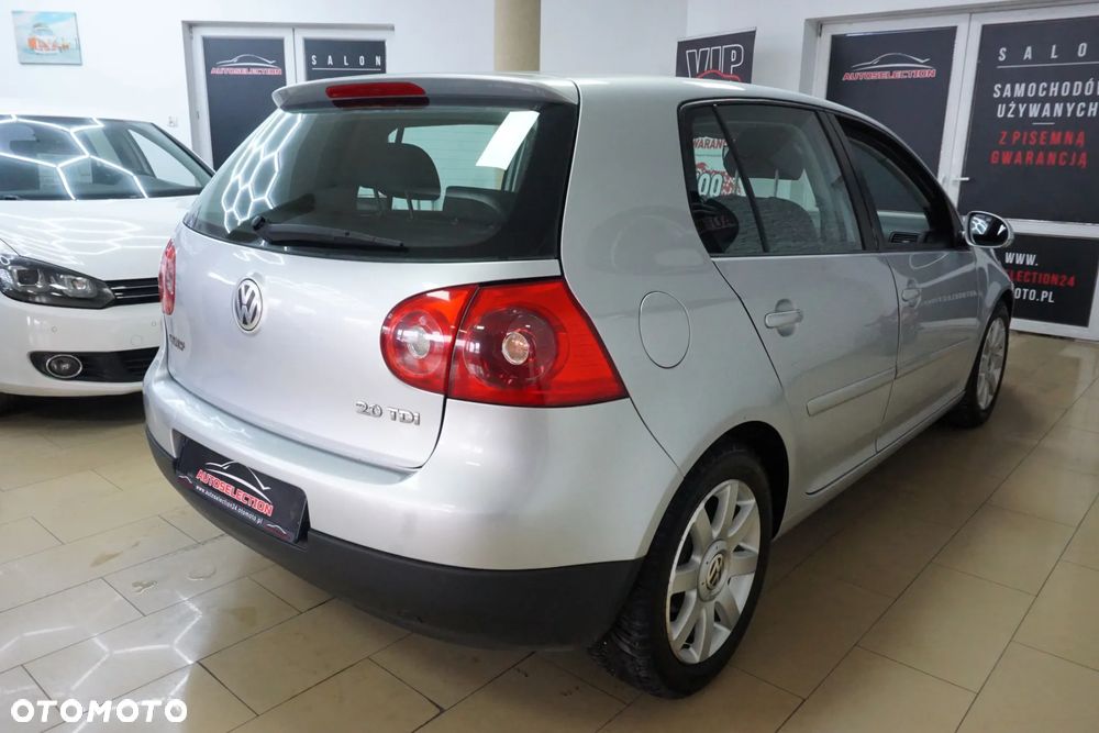 Volkswagen Golf 2.0 TDI DPF Sportline - 15