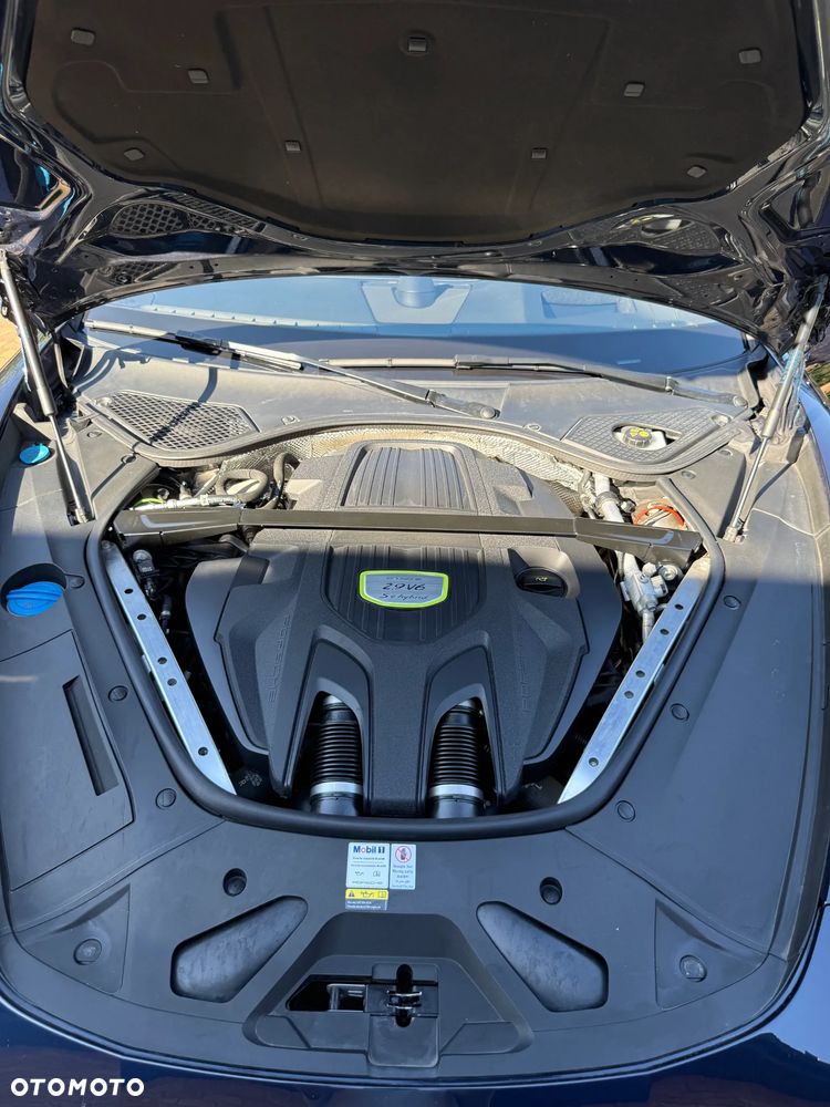 Porsche Panamera 4S E-Hybrid - 29