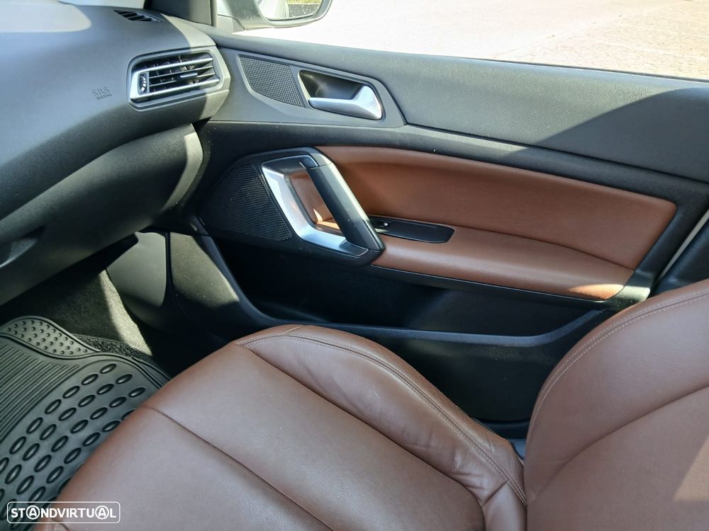Peugeot 308 BlueHDi FAP 120 Stop & Start Active - 8