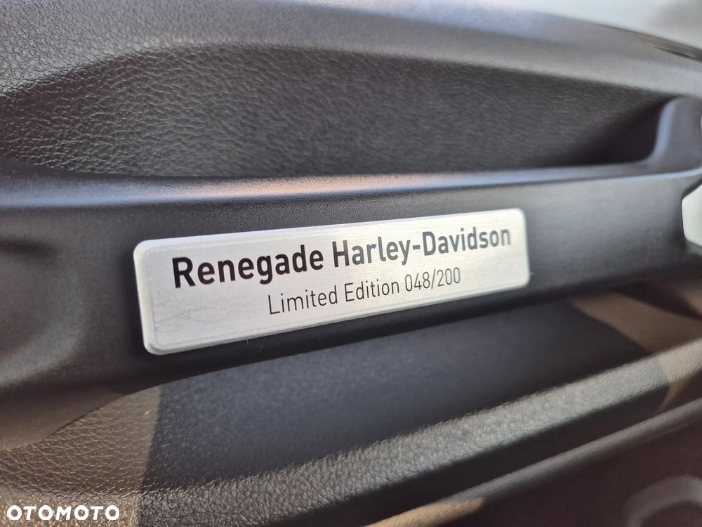 Jeep Renegade 1.4 MultiAir Longitude - 28