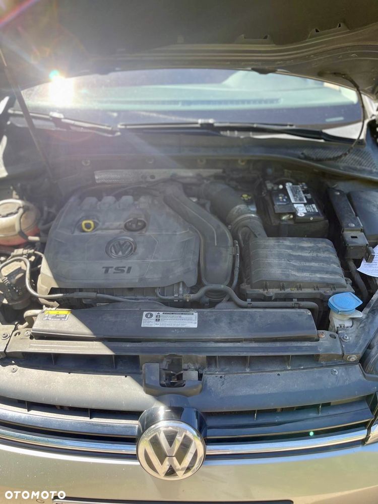 Volkswagen Golf 1.5 TSI BMT Evo Highline - 22