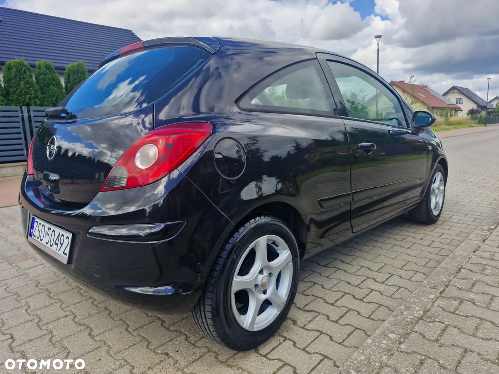 Opel Corsa - 8