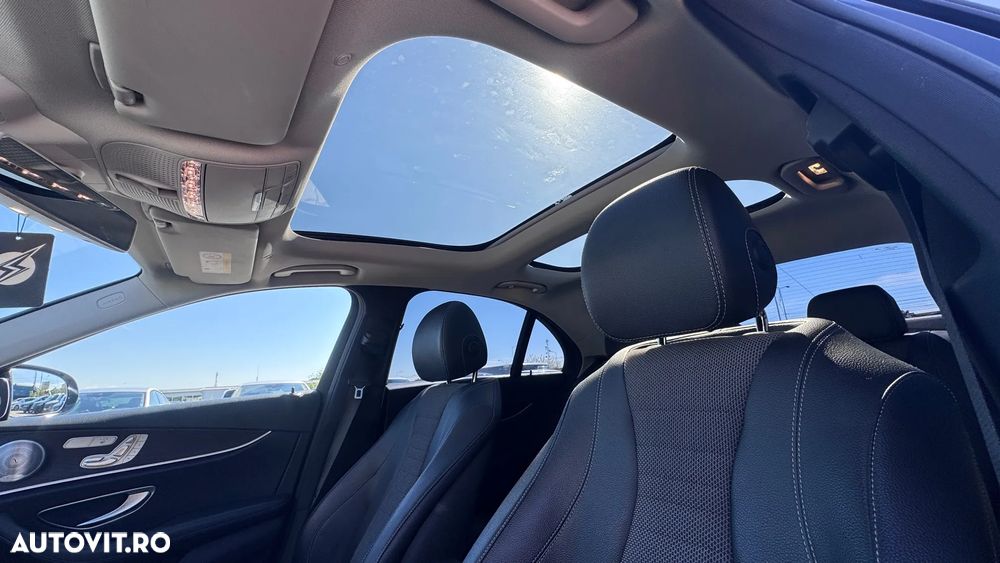 Mercedes-Benz E 300 Aut. - 24