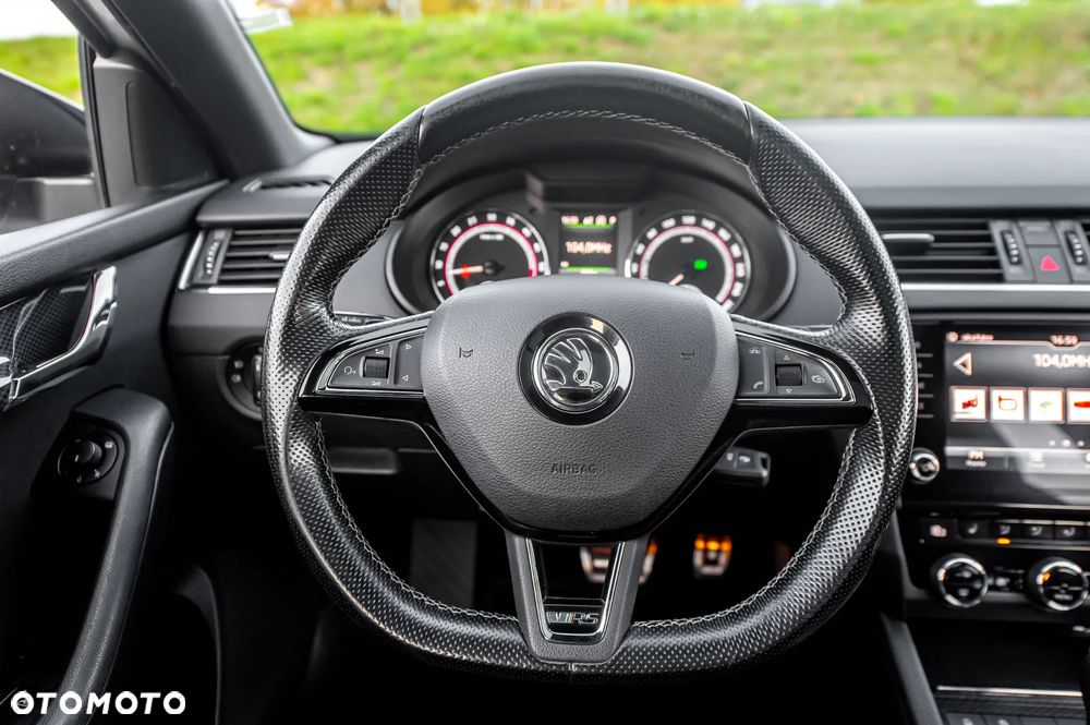 Skoda Octavia 2.0 TDI RS DSG EU6 - 25