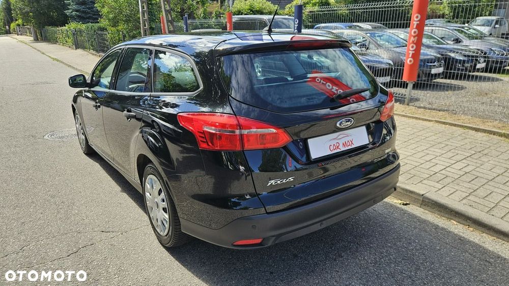 Ford Focus - 11