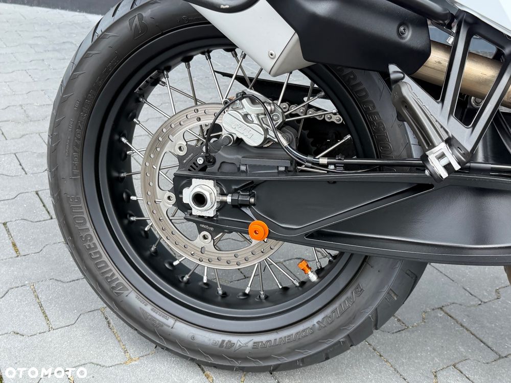 KTM Adventure - 14