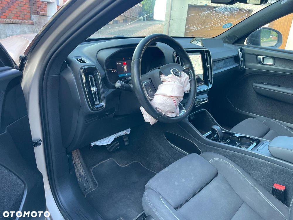 Volvo XC 40 - 10