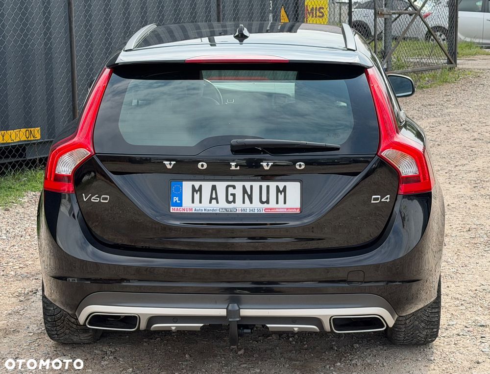 Volvo V60 D4 Drive-E Momentum - 31