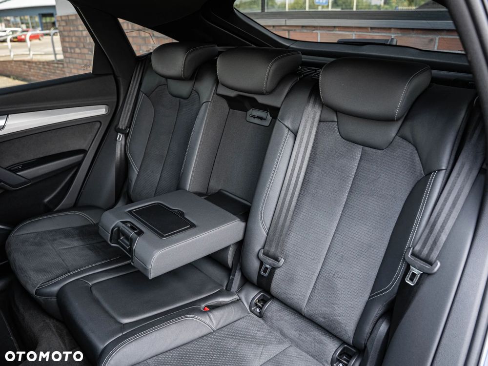 Audi Q5 Sportback 55 TFSIe quattro S tronic S line - 31