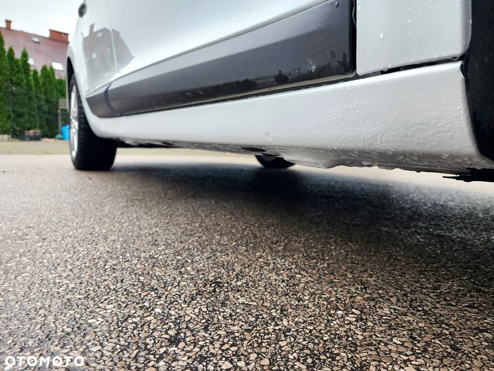 Renault Megane Grandtour dCi 160 FAP GT - 13