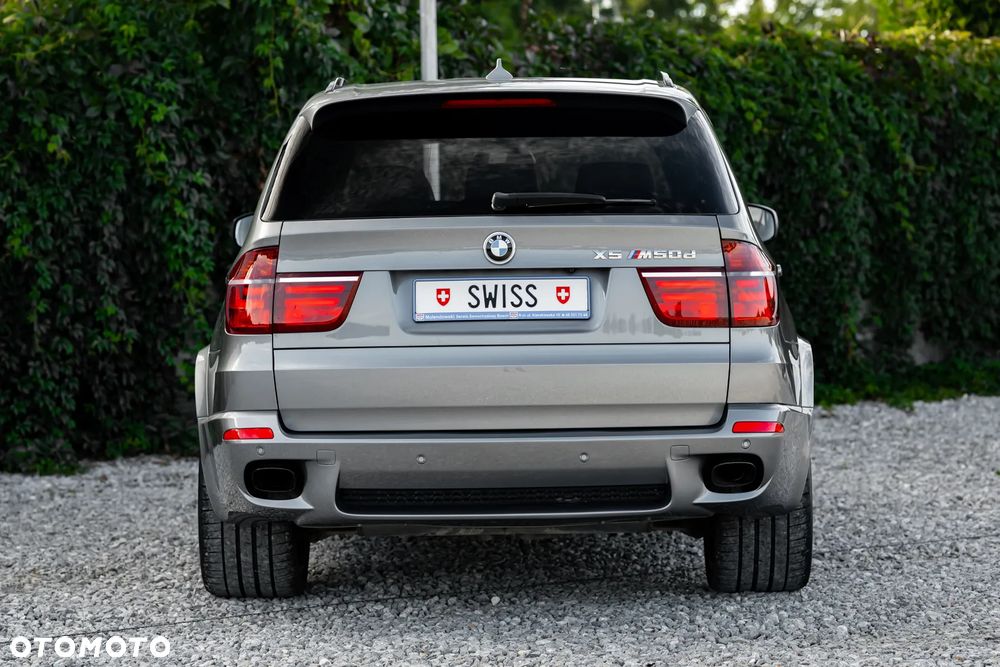 BMW X5 M M50d - 12
