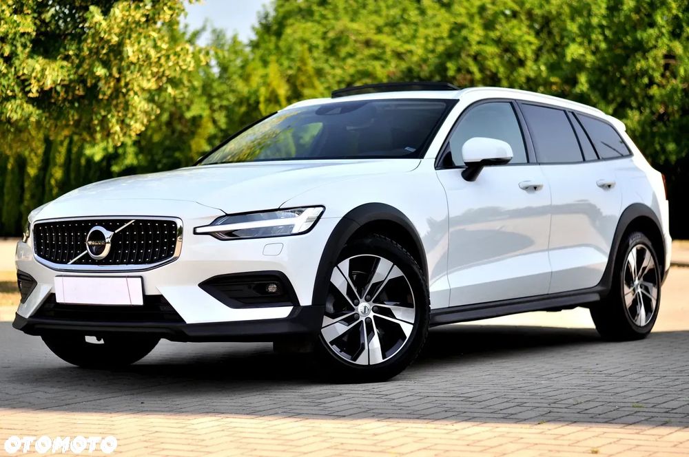Volvo V60 Cross Country B4 D AWD Geartronic - 11