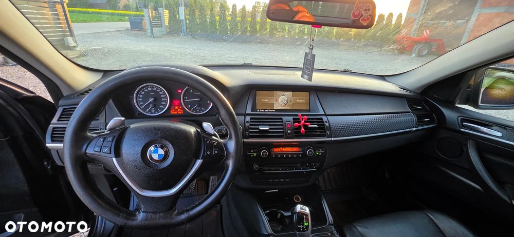 BMW X6 xDrive30d - 15